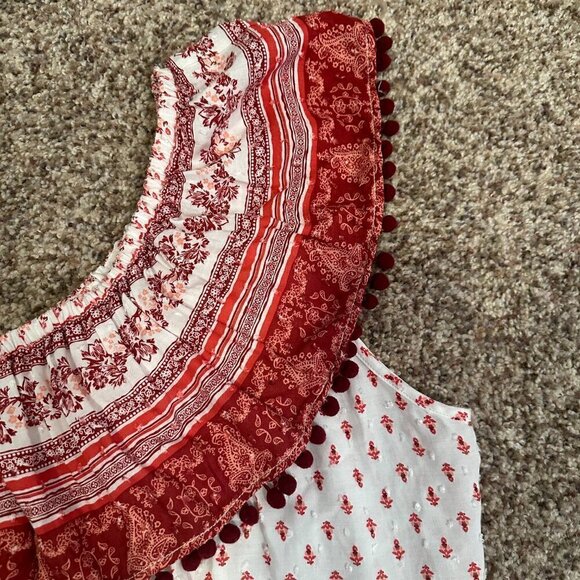 One Shoulder Boho Top w/Tassles by Living Doll Red & Pink Floral print size smal - Picture 3 of 8